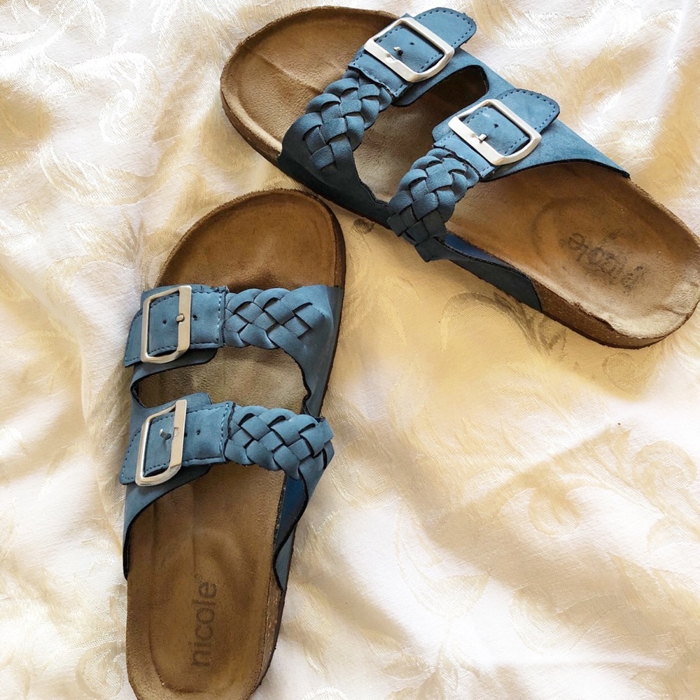 Cerulean blue Nicole sandals size 7W